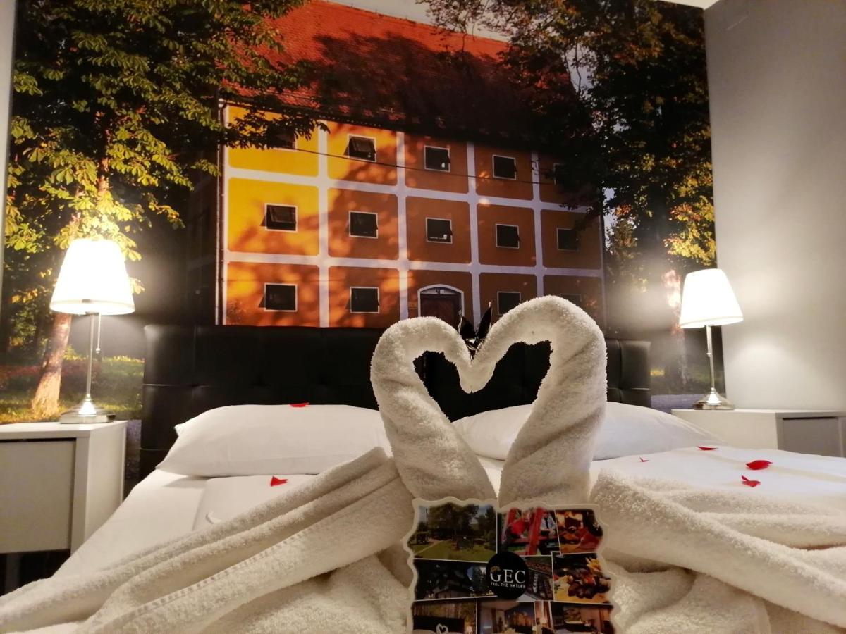 Gec Hotel ซาเปรชิช ภายนอก รูปภาพ